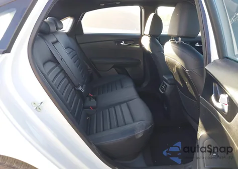 2023 Kia Forte Gt-Line из США, поврежденный, VIN 3KPF54ADXPE574496